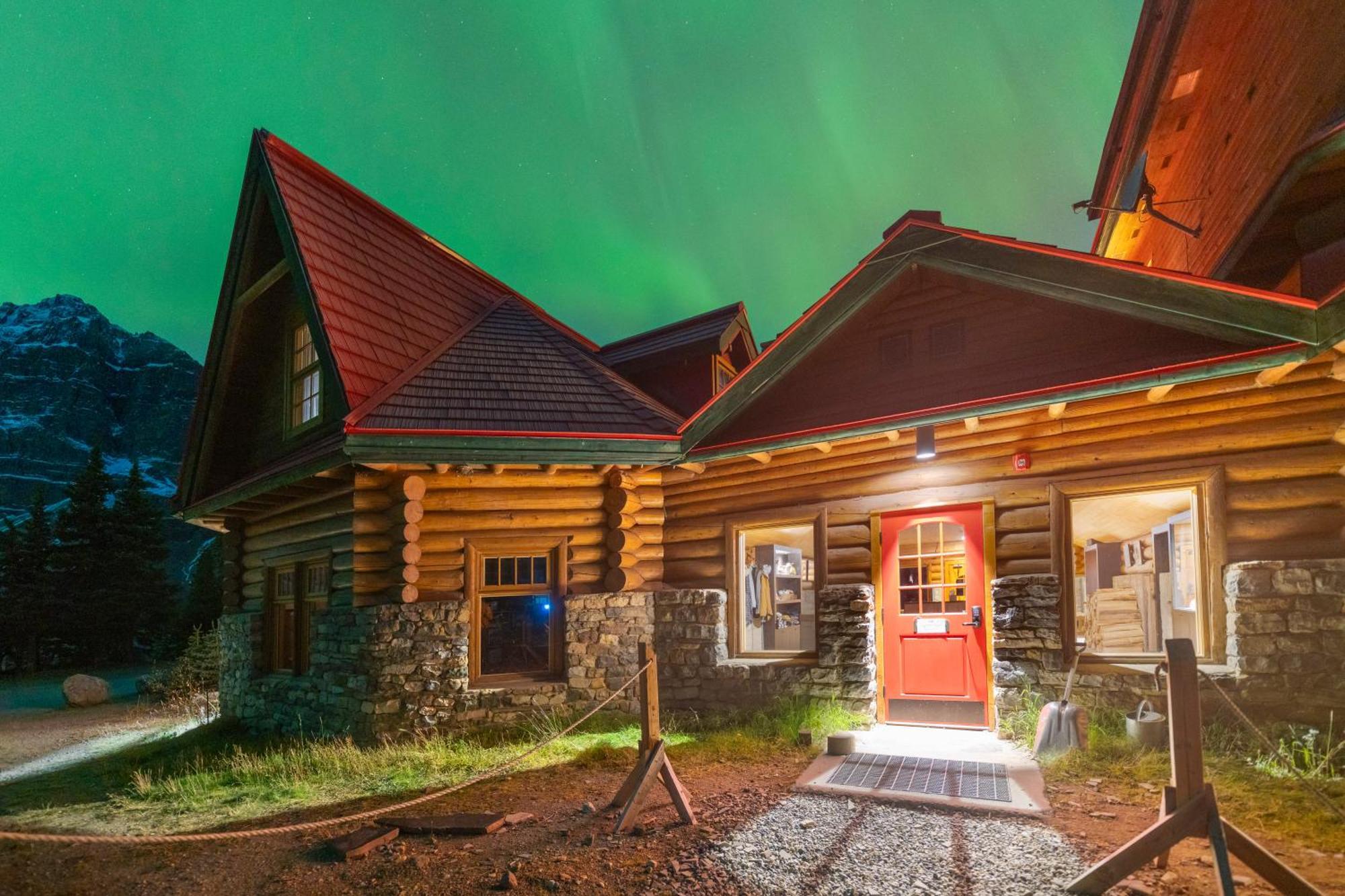 The Lodge At Bow Lake Lake Louise Eksteriør billede